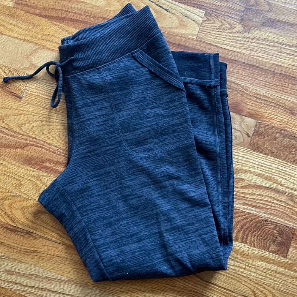 Athleta joggers size S